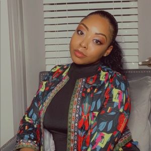 Meet your Posher, Taquira